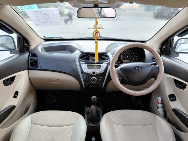 Second-hand 2017 Hyundai EON Magna Plus for sale in Mumbai-12