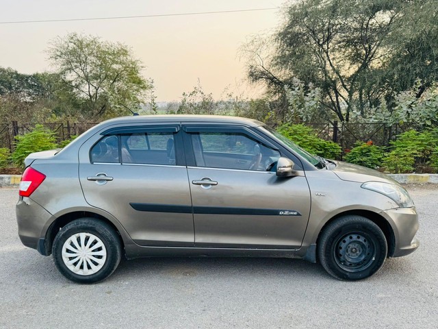 Second-hand 2015 Maruti Swift Dzire VDI for sale in Hyderabad-1