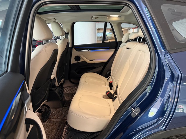 Second-hand 2022 BMW X1 sDrive20d xLine for sale in Mumbai-8