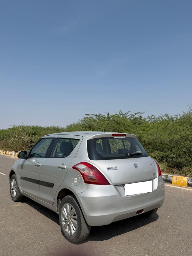 Second-hand 2015 Maruti Swift ZDI BSIV for sale in Hyderabad-5