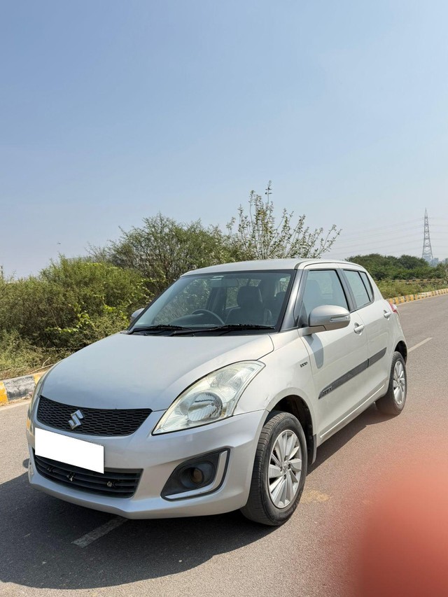 Second-hand 2015 Maruti Swift ZDI BSIV for sale in Hyderabad-3