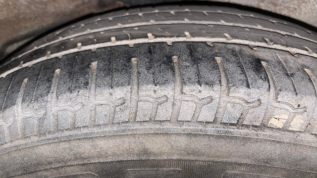 Second-hand 2013 Hyundai i10 Magna 1.2 for sale in Mysore-25