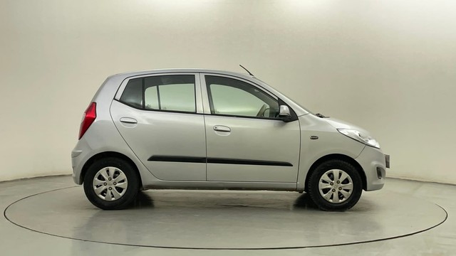 Second-hand 2013 Hyundai i10 Magna 1.2 for sale in Mysore-2
