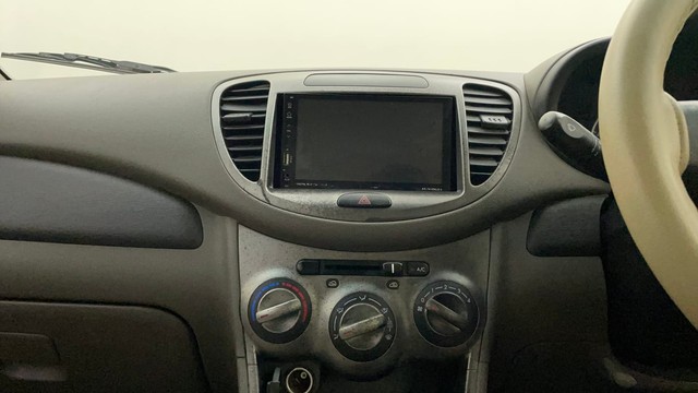 Second-hand 2013 Hyundai i10 Magna 1.2 for sale in Mysore-27