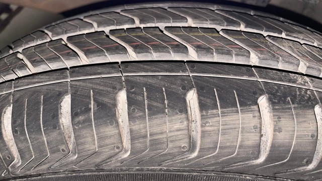 Second-hand 2013 Hyundai i10 Magna 1.2 for sale in Mysore-39