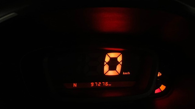 Second-hand 2017 Renault KWID 1.0 RXT AMT for sale in Bangalore-13