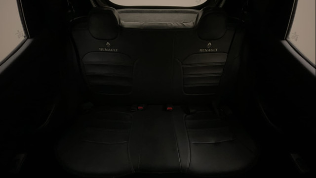 Second-hand 2017 Renault KWID 1.0 RXT AMT for sale in Bangalore-28