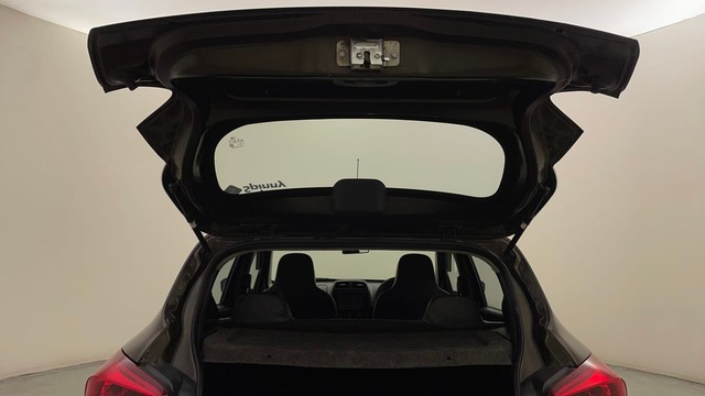 Second-hand 2017 Renault KWID 1.0 RXT AMT for sale in Bangalore-31