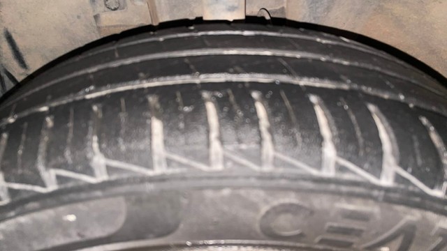 Second-hand 2020 Renault KWID 1.0 RXT AMT Opt for sale in Bangalore-38