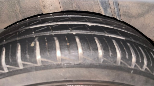 Second-hand 2020 Renault KWID 1.0 RXT AMT Opt for sale in Bangalore-37