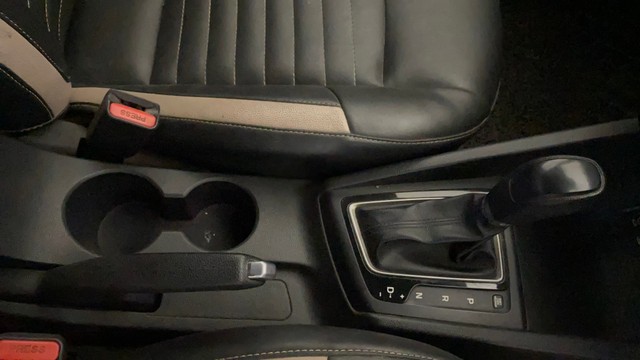 Second-hand 2018 Hyundai i20 Petrol CVT Magna Executive for sale in New Delhi-13