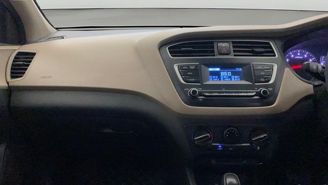 Second-hand 2018 Hyundai i20 Petrol CVT Magna Executive for sale in New Delhi-22