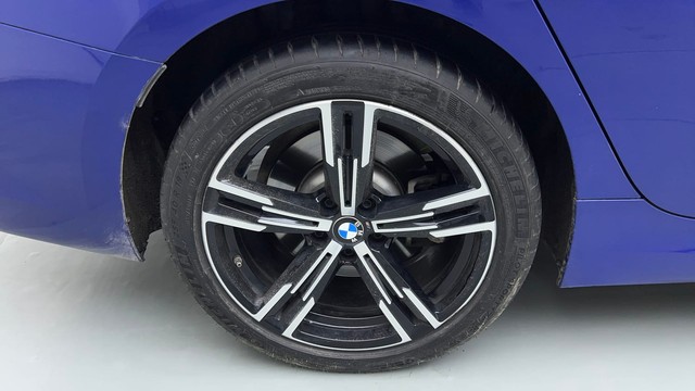 Second-hand 2021 BMW 3 Series Long Wheelbase 330Li M Sport First Edition for sale in Gurgaon-18