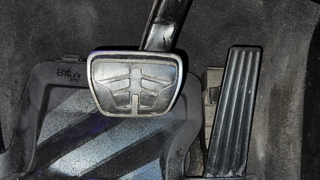 Second-hand 2021 BMW 3 Series Long Wheelbase 330Li M Sport First Edition for sale in Gurgaon-14