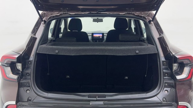 Second-hand 2021 Renault Kiger RXZ Turbo CVT for sale in New Delhi-9