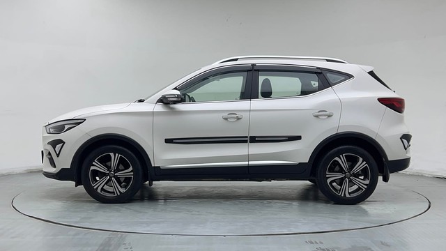 Second-hand 2022 MG Astor Sharp CVT BSVI for sale in New Delhi-6