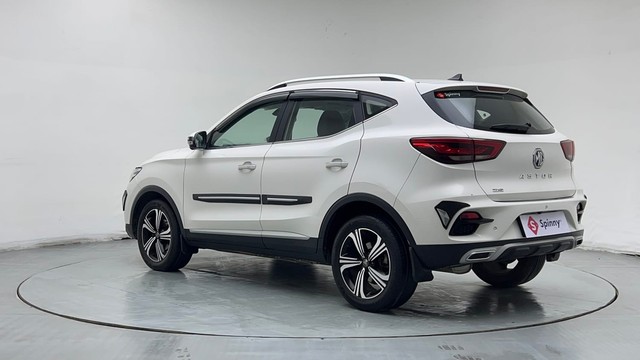 Second-hand 2022 MG Astor Sharp CVT BSVI for sale in New Delhi-5