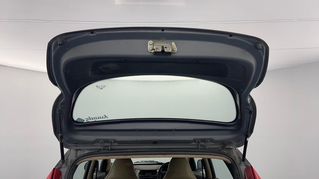 Second-hand 2016 Hyundai EON Era for sale in Lucknow-32