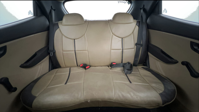 Second-hand 2016 Hyundai EON Era for sale in Lucknow-31