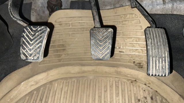 Second-hand 2016 Hyundai EON Era for sale in Lucknow-14