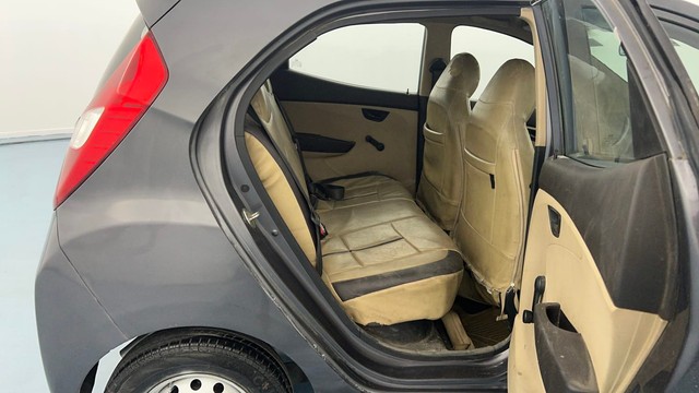 Second-hand 2016 Hyundai EON Era for sale in Lucknow-34