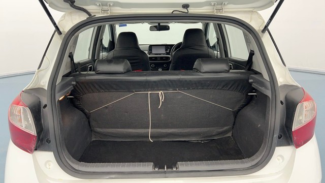 Second-hand 2019 Hyundai Grand i10 1.2 Kappa Asta for sale in Kanpur-9