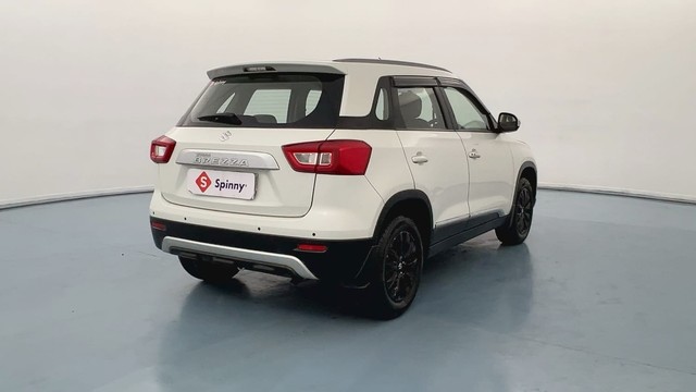 Second-hand 2020 Maruti Vitara Brezza ZXI for sale in Lucknow-3