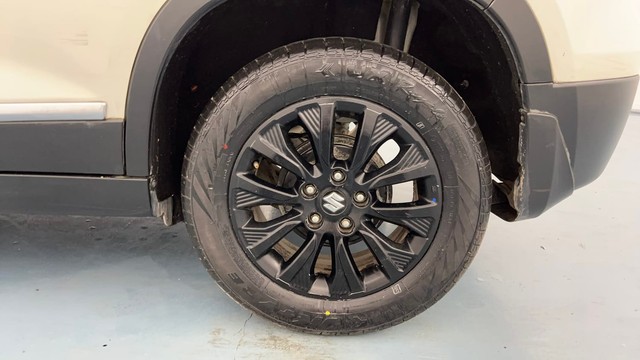 Second-hand 2020 Maruti Vitara Brezza ZXI for sale in Lucknow-19