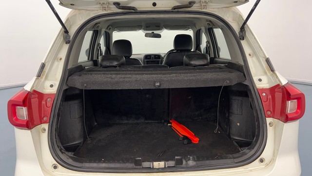 Second-hand 2020 Maruti Vitara Brezza ZXI for sale in Lucknow-9