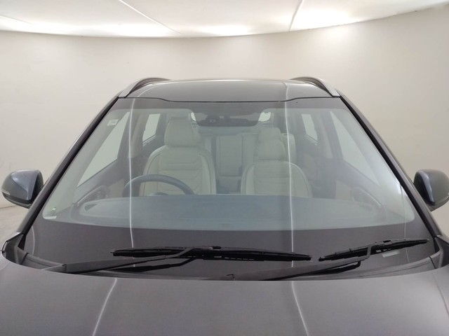 Second-hand 2023 Kia Carens Luxury Plus Turbo DCT 6 STR 2022-2023 for sale in Coimbatore-10