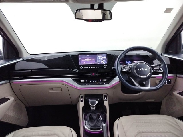 Second-hand 2023 Kia Carens Luxury Plus Turbo DCT 6 STR 2022-2023 for sale in Coimbatore-11