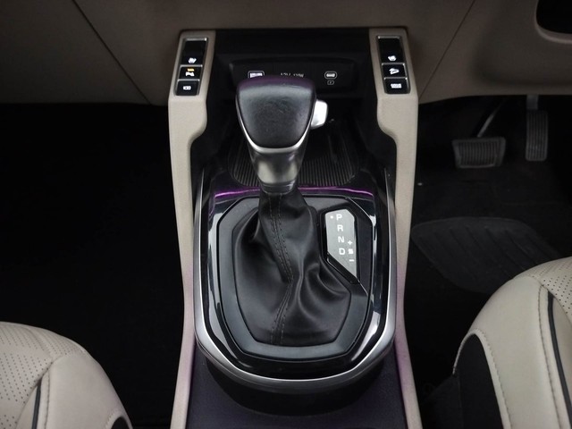 Second-hand 2023 Kia Carens Luxury Plus Turbo DCT 6 STR 2022-2023 for sale in Coimbatore-12