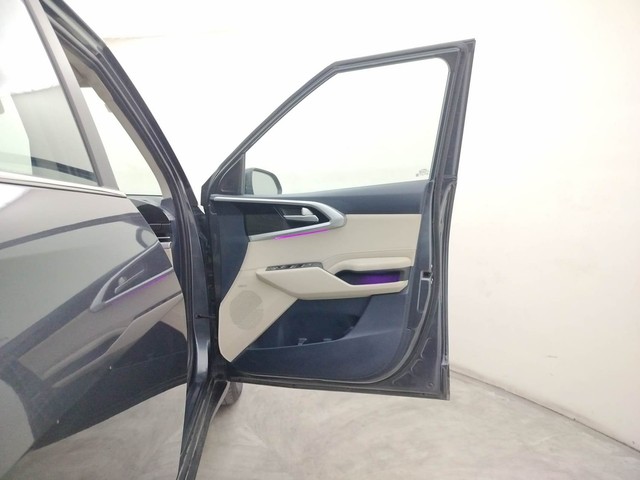 Second-hand 2023 Kia Carens Luxury Plus Turbo DCT 6 STR 2022-2023 for sale in Coimbatore-16