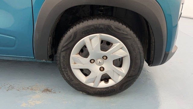 Second-hand 2021 Renault KWID 1.0 RXT Opt for sale in Kanpur-17