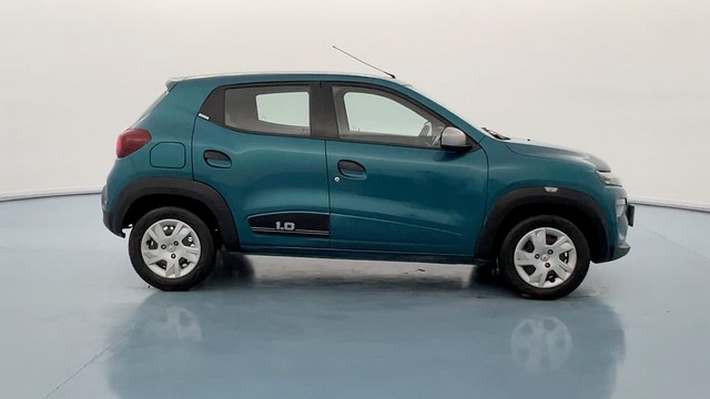 Second-hand 2021 Renault KWID 1.0 RXT Opt for sale in Kanpur-2