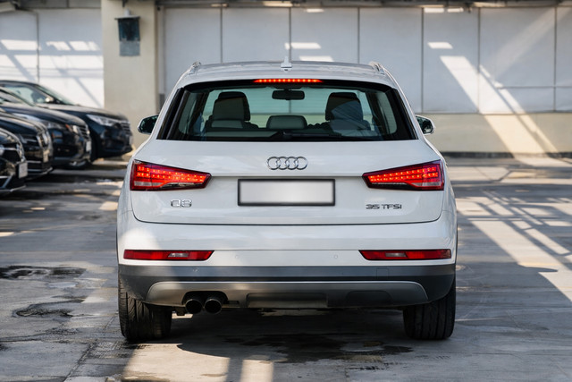 Audi Q3 35 TDI Quattro Premium Plus Second-hand 2016 Audi Q3 35 TDI Quattro Premium Plus for sale in Ghaziabad-0