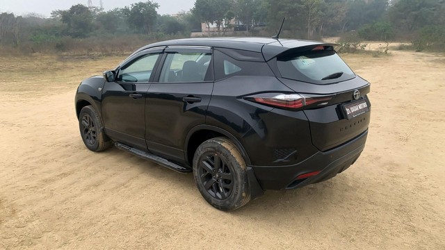 Second-hand 2022 Tata Harrier XTA Plus AT BSVI for sale in New Delhi-3