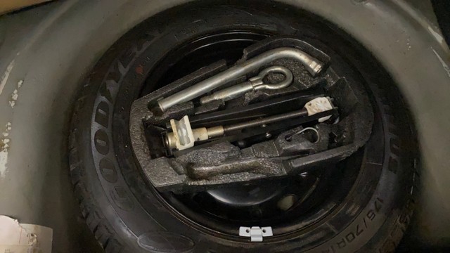 Second-hand 2014 Volkswagen Polo 1.5 TDI Highline for sale in Gulbarga-27