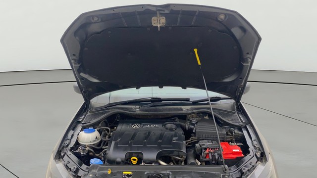 Second-hand 2014 Volkswagen Polo 1.5 TDI Highline for sale in Gulbarga-9