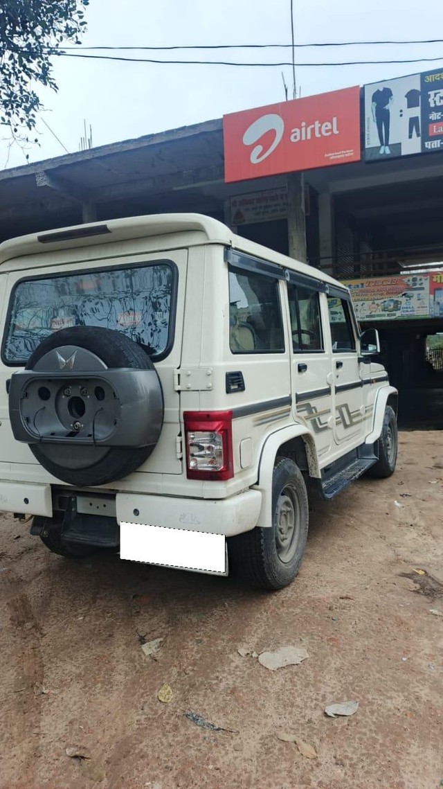 Second-hand 2023 Mahindra Bolero B6 BSVI for sale in Kanpur-3