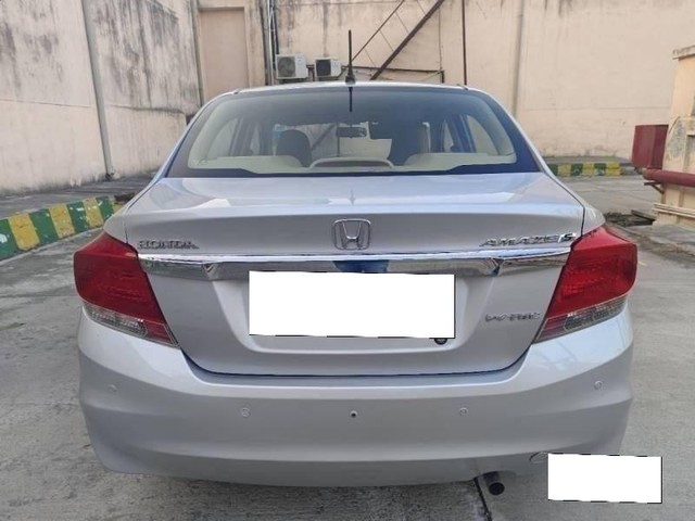 Second-hand 2014 Honda Amaze S AT i-Vtech for sale in Noida-2