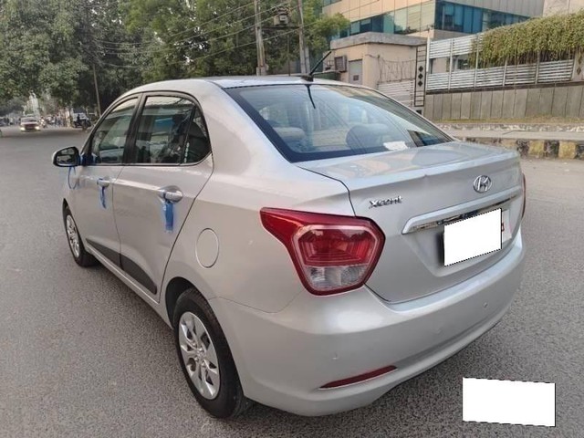 Second-hand 2014 Hyundai Xcent 1.2 Kappa S for sale in Noida-4