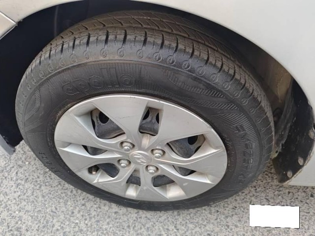 Second-hand 2014 Hyundai Xcent 1.2 Kappa S for sale in Noida-9