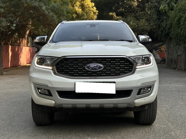 Second-hand 2021 Ford Endeavour Titanium Plus 4X2 AT for sale in New Delhi-25