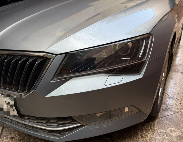 Second-hand 2020 Skoda Superb LK 1.8 TSI AT for sale in New Delhi-5