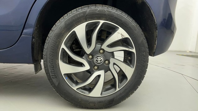 Second-hand 2020 Toyota Glanza G for sale in Ahmedabad-19