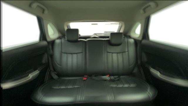 Second-hand 2015 Maruti Suzuki Baleno Alpha Diesel for sale in Ahmedabad-37