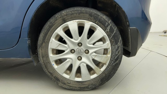 Second-hand 2015 Maruti Suzuki Baleno Alpha Diesel for sale in Ahmedabad-19