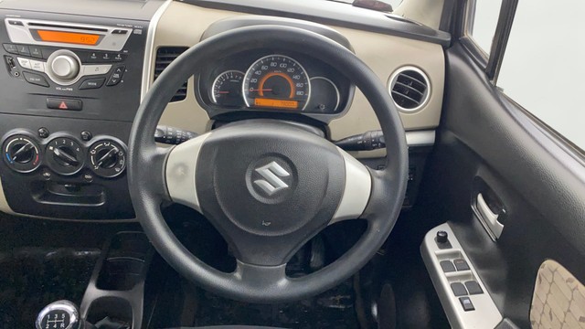 Second-hand 2015 Maruti Wagon R VXI Optional for sale in Ahmedabad-12