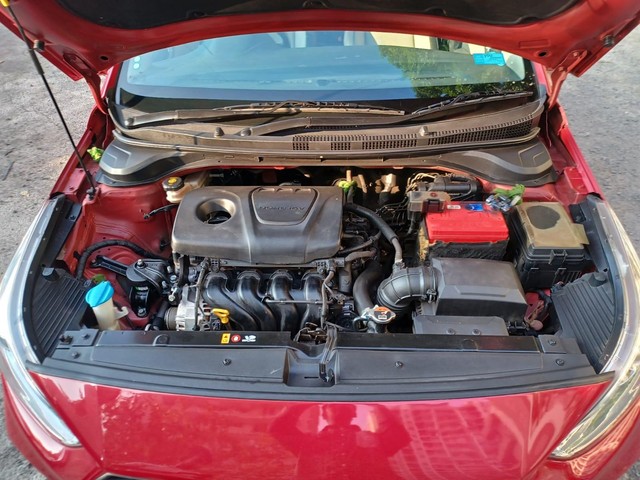 Second-hand 2019 Hyundai Verna VTVT 1.6 AT SX Option for sale in Mumbai-5